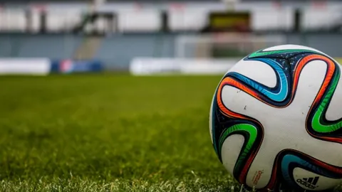 “邦多在米兰：动力驱动，无压力前行”